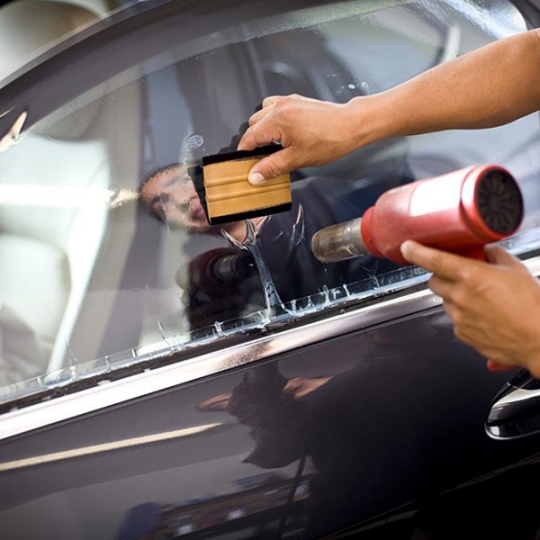 Phim Cách Nhiệt Dành Cho Xe Hơi SUPREME (Automotive Window Film) Xe 7 Chỗ